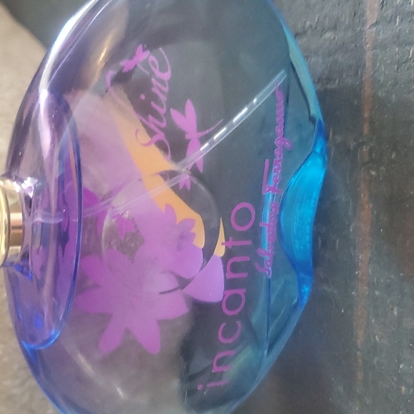 Ferragamo/Adrian - Picture 2 of 5